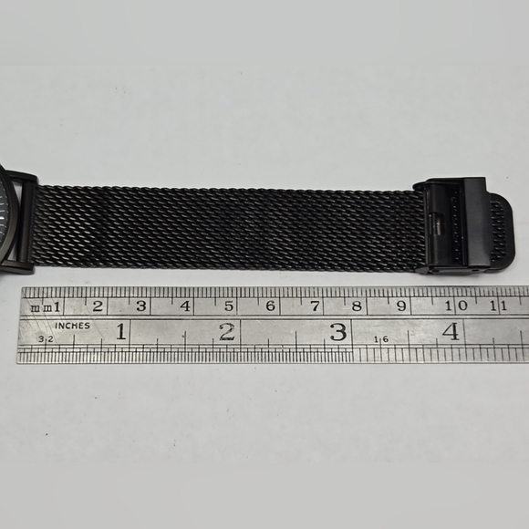 Mens Tonnier Black Stainless Steel Slim Watch Quartz New Battery Mesh Classic - Picture 7 of 9